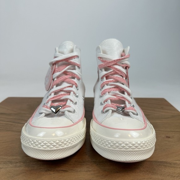 New Womens Converse Chuck Taylor All Star High Valentine's Day Shoes Size 8 M - Picture 3 of 8